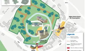 Plan du **Château de Montmirail** et de ses environs, incluant la mairie, l'église et les écuries. Le parcours est indiqué.